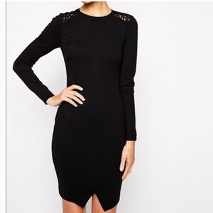 Black Ted Baker Long Sleeved Dress w Lace Embroidered Back Gold Zipper Bodycon